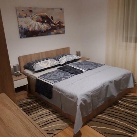 Apartman Centros Osijek Exterior foto