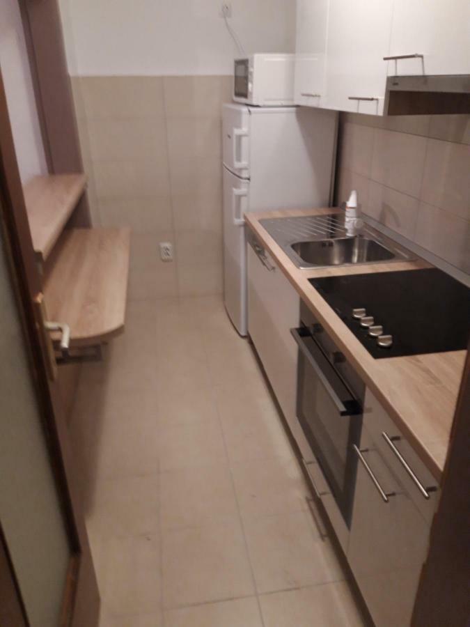 Apartman Centros Osijek Exterior foto