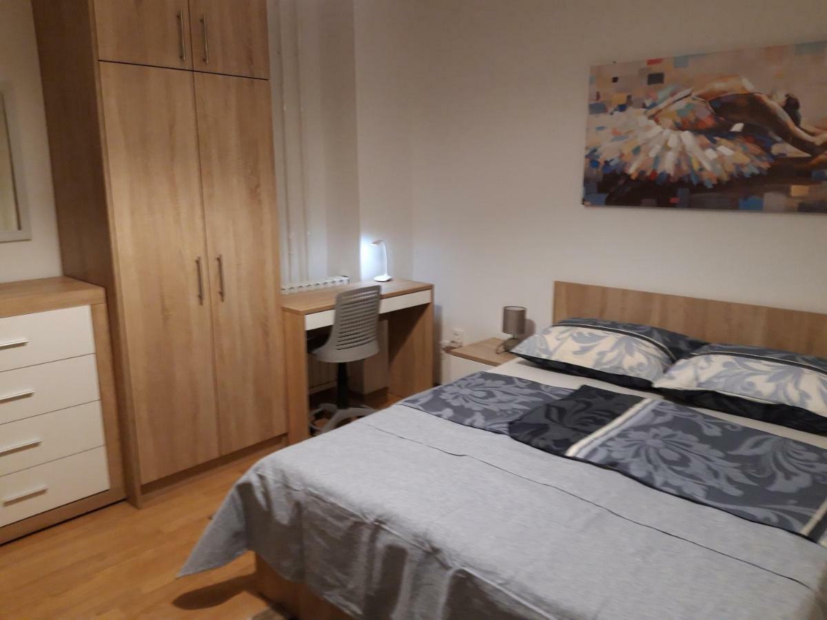 Apartman Centros Osijek Exterior foto