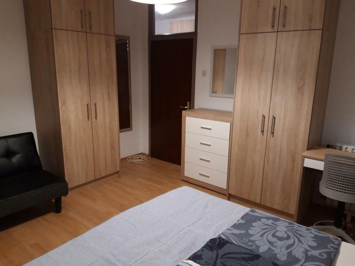 Apartman Centros Osijek Exterior foto