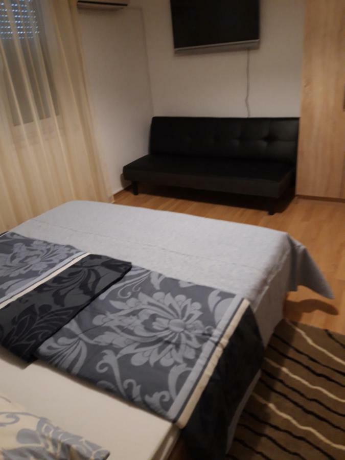 Apartman Centros Osijek Exterior foto